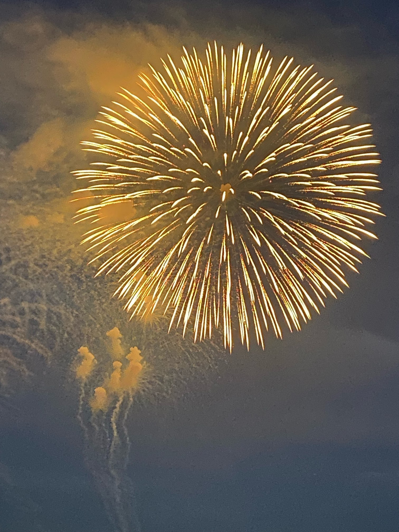 花火大会が中止…