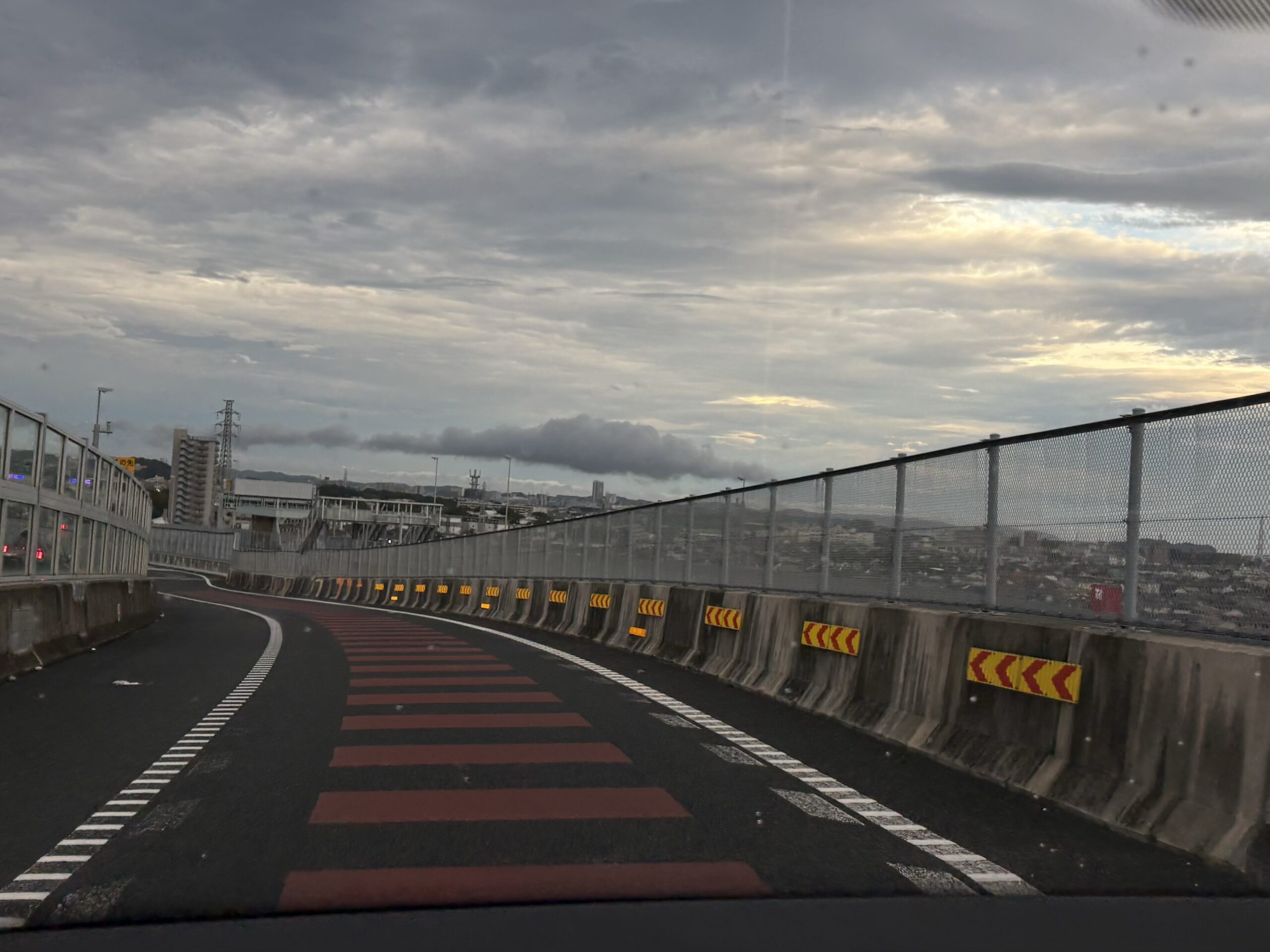 またもや雨ですね